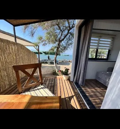 別荘 Calis Tiny House